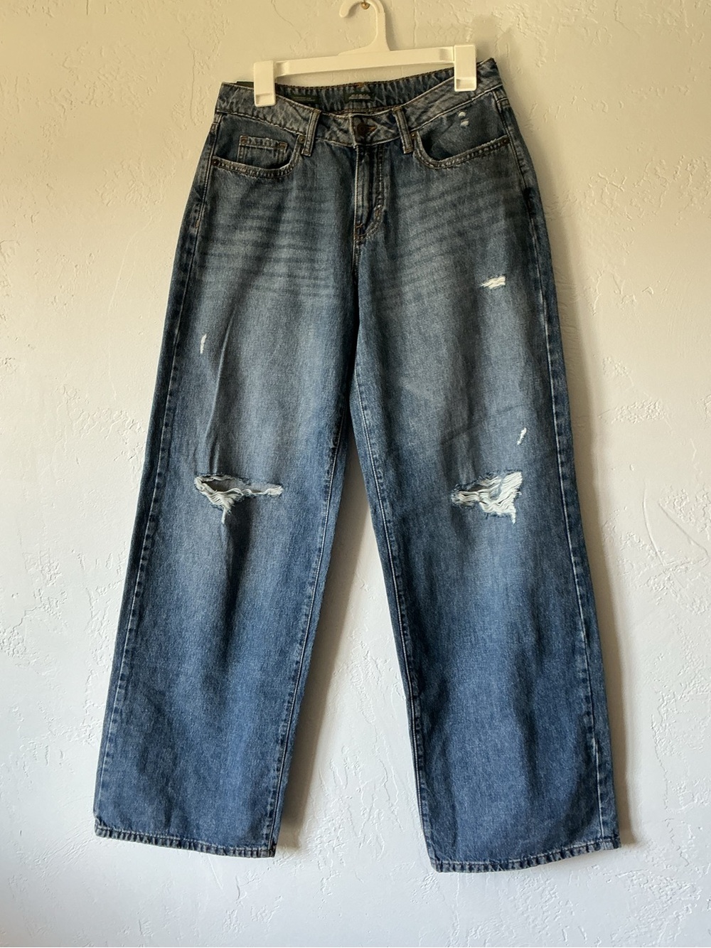 NWT Wild Fable Low Rise Baggy Jean 6 Long